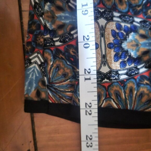 One Clothing 70s Retro Blue Multi-Colored Patterned Round Neck Dress - Size S - Picture 13 of 14